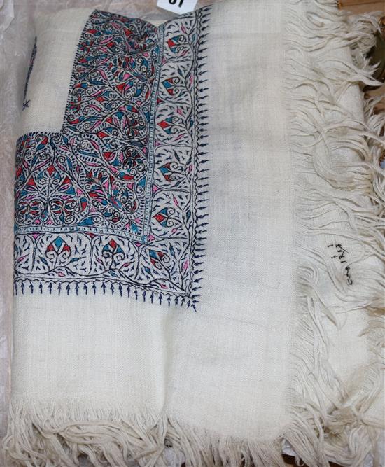 Indian fine wool embroidered shawl